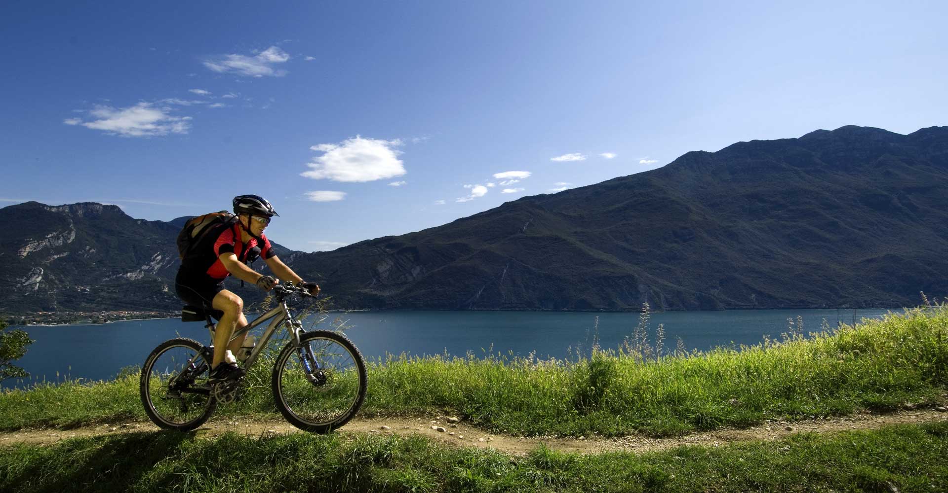 Bike In Garda Noleggio E Vendita E Bike E Bici A Nago Torbole Sul Lago Di Garda In Trentino